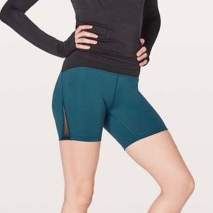 Train Times 6” Biker Shorts Teal Black